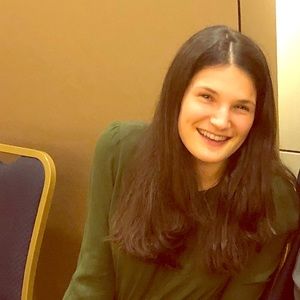 Meet your Posher, Debra